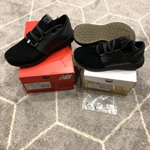 new balance mickey 90th