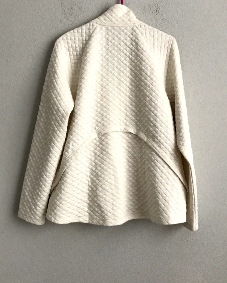 Isaac Mizrahi Soho Knit Jacquard Tulip Hem Jacket - Sea Salt (Sz
