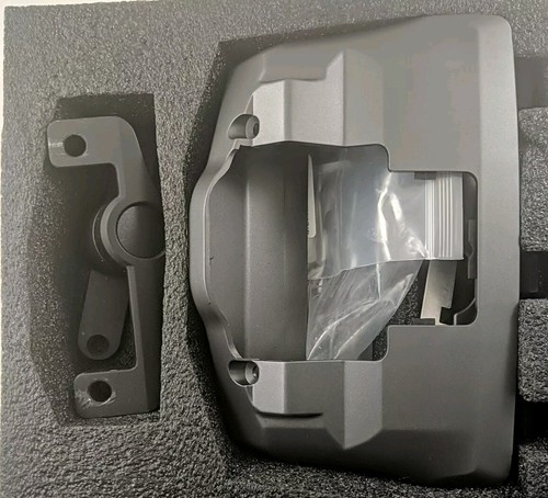 Screen Rotation Bracket For Tesla Model Y & 3 - Picture 3 of 3