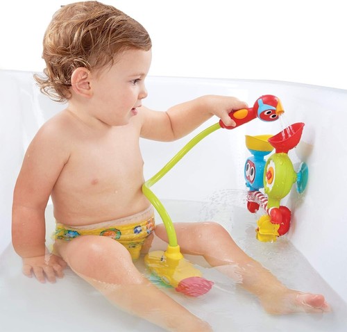 Fun Water Play Submarine Shower Set for Kids - Encourages Independent Bath Time - Picture 6 of 9