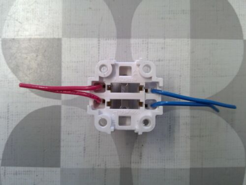 Leviton 75W 600V 4 Pin CFL Lamp Socket **Free Shipping** - Picture 2 of 2