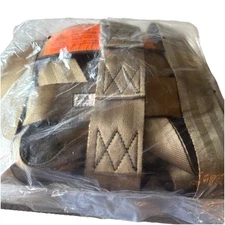RIVERS EDGE FULL BODY SAFETY HARNESS - MODEL#48664 - 300 lb. capacity New Sealed