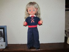 POUPEE BELLA YEUX DORMEURS