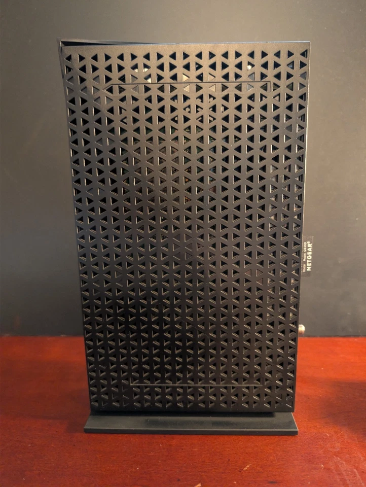Roteador Modem a Cabo NETGEAR C6300 AC1750 Dual-Band Wi-Fi 5 DOCSIS 3.0 - Imagem 4 de 4