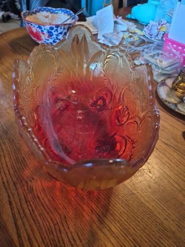 vintage Jeannette Glass Company "Lombardi" Amberina footed bowl