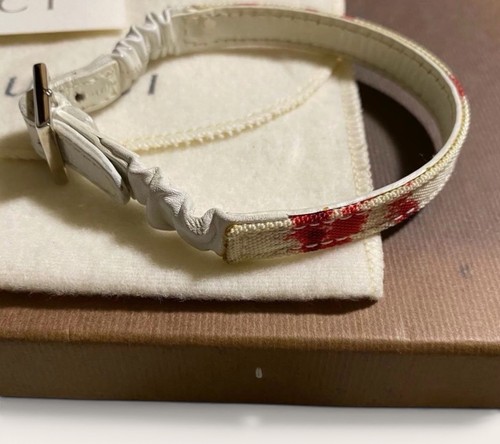 GUCCI Cat  Collar Floral White x Red Canvas Leather No Capsule Charm Size18 Used