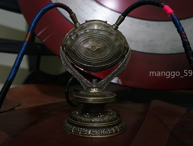 Doctor Strange 1:1 Eye Of Agamotto With Stand Full Metal Led Light New In Stock - Image 3 of 4