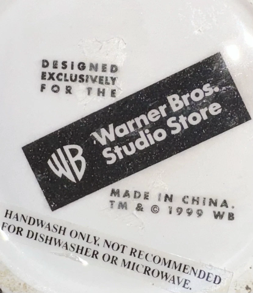 Warner Bros. Looney Tunes Tweety Ceramic Tea Pot & Tweety Bird Ceramic Mug/Cup. - Image 3 of 3