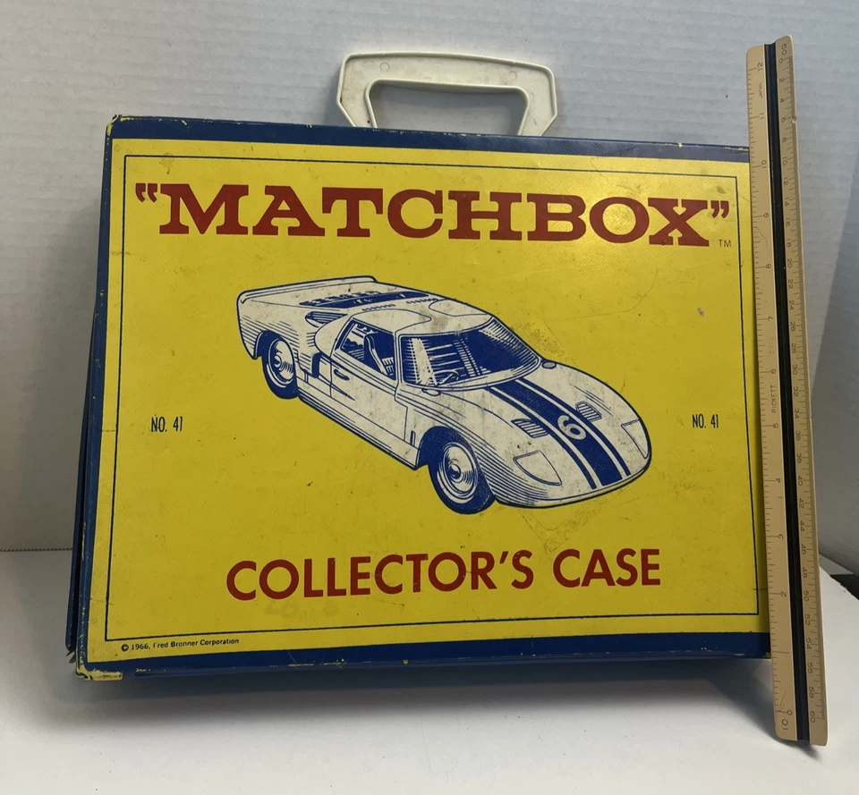 VTG ~ 1966 OFFICIAL LESNEY MATCHBOX COLLECTORS CASE No. 41 - Empty - Image 3 of 4