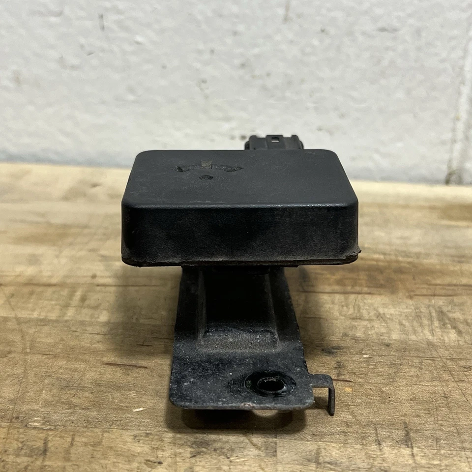 Zumbador de advertencia Infiniti QX56 2011-2020 alarma antirrobo sirena bloqueo de cambio fabricante original Foto 3 de 4