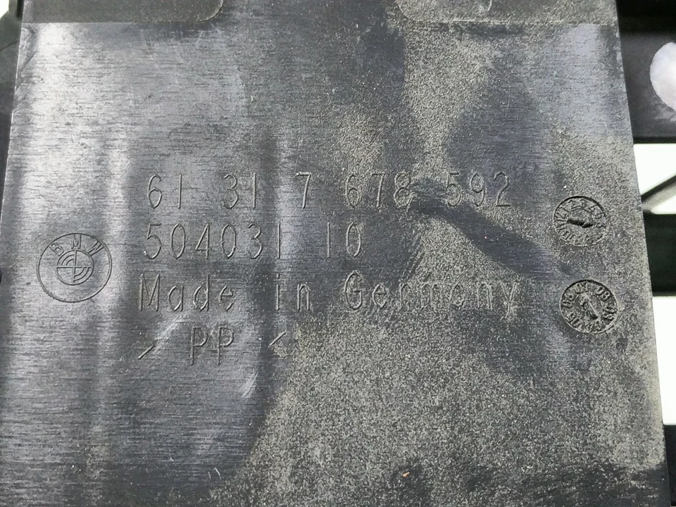 Soporte motor BMW R1200GS 07 7678592 Foto 4 de 4