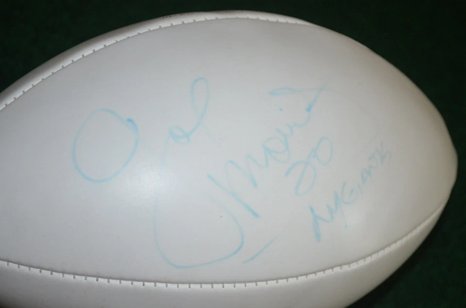 Auténtico THE DUKE NFL Wilson NFC AFC Fútbol Americano New York Giants Joe Morris Firmado Foto 4 de 4