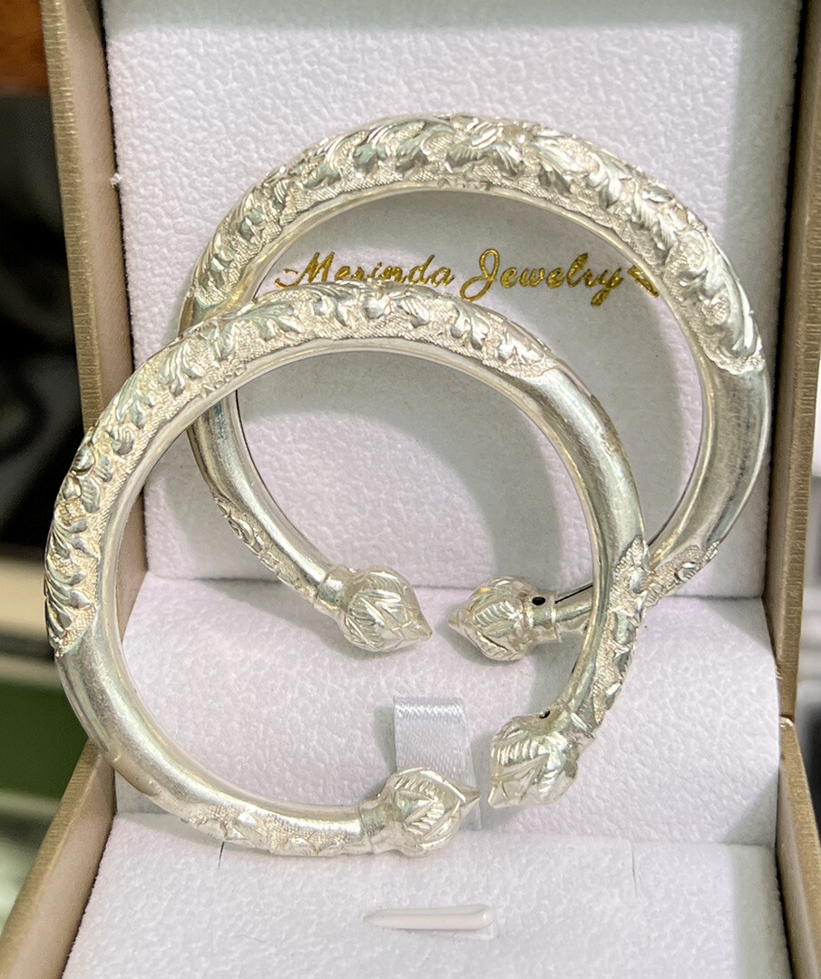 Fine 999 Silver Twist Open Bangle 1 Pairs Lotus Style Hand