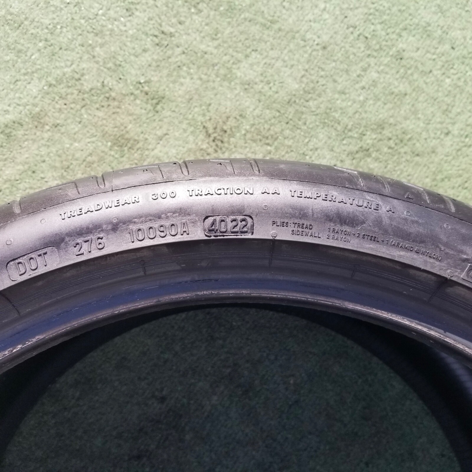 305/30R20 Bridgestone Potenza Sport Tire 305/30ZR-20 305/30ZR20 Lamborghini 90%