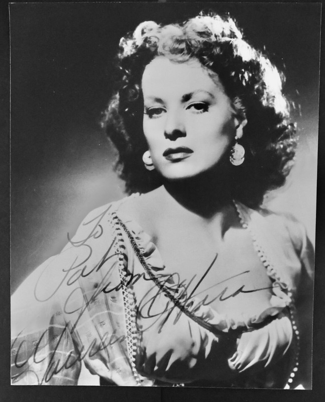 2 Movie Stars" Maureen O'Hara" 9x11", "Joan Davis" 1947,both Blk & Wht 10=1/2x1