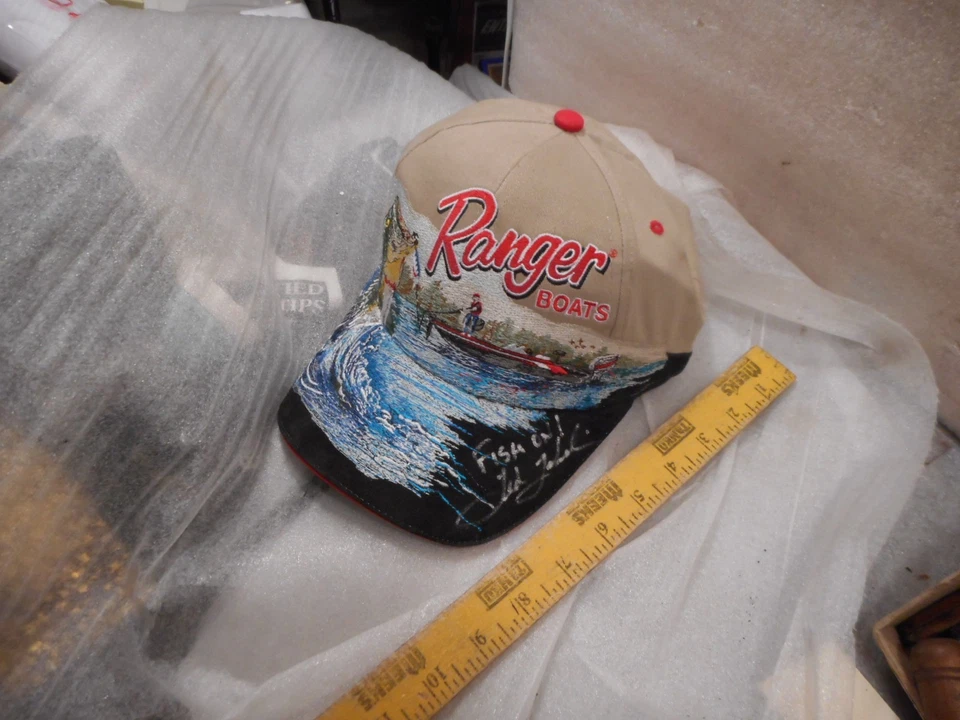 RANGER BOOT MÜTZE - HANDSIGNIERT - TED TAKASKI - 2009 FLW WALLEY CHAMP RED WING MIN