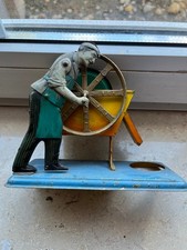 Antikes Dampfmaschinen Antriebsmodell Bing um 1920 Mann am Schöpfrad