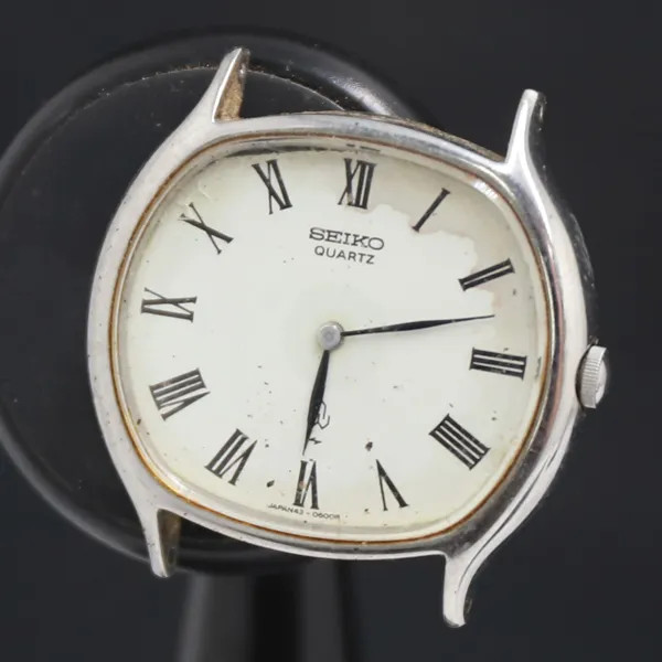 QZ Seiko 43-7110 White Dial Ladies Watch 2,000,000 NSK KRK