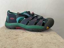 Keen Newport H2 Aqua Youth Fisherman Sport Sandals Size 38/6 US.