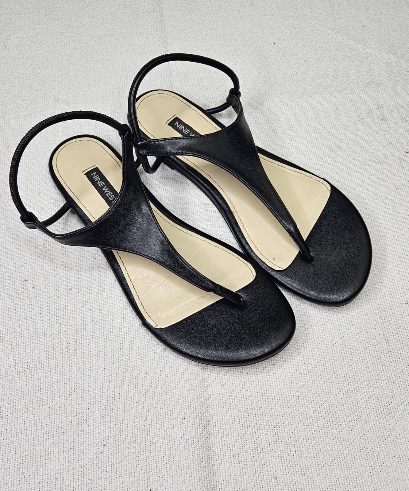 Nine West Noir Heeled Black Thong Sandals Size 7M
