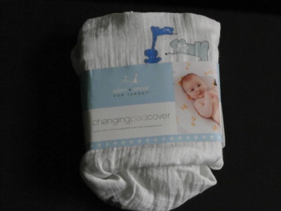 Cubierta de almohadilla cambiadora de objetivo Aden & Anais muselina azul jirafas nuevo bebé niño niña Foto 2 de 4