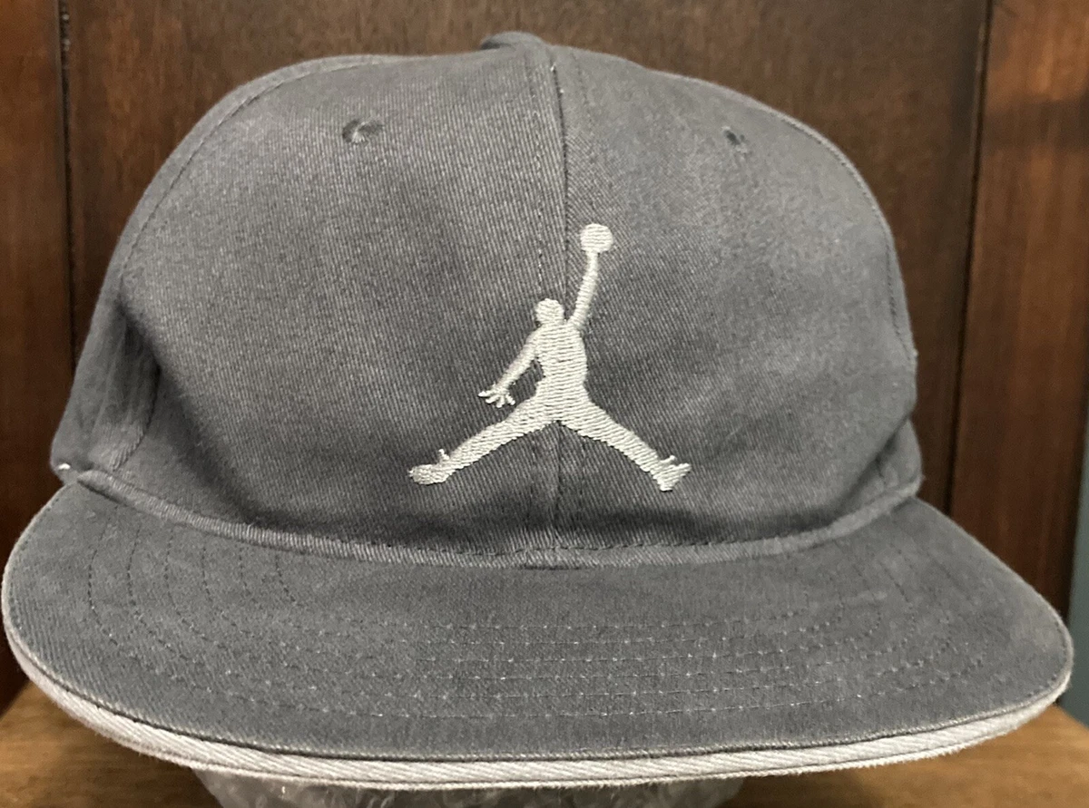 Casquette top jordan grise