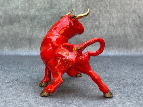 RED PORCELAIN MATADOR BULL STATUE FIGURINE GOLD LEAF GILDING MCM 12" L 8 1/2" H - Picture 7 of 12