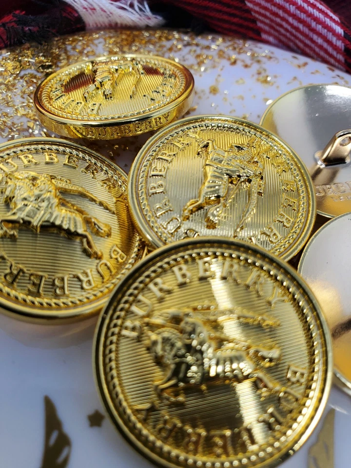 BURBERRY GOLD METAL BUTTONS 6 x 25MM Coats Sweaters Cardigan Women Men Boy Girl - Image 3 of 4