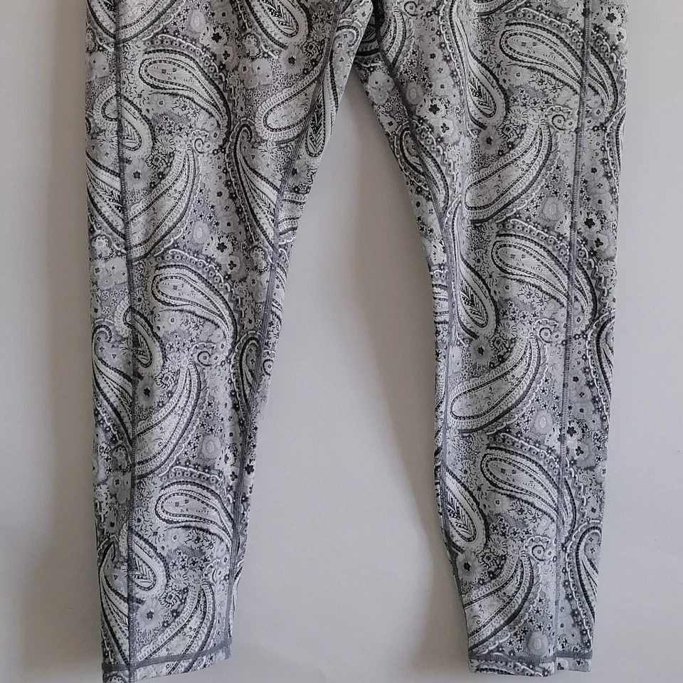 Legging Vera Bradley para mujer blanco tiro alto estampado cachemir Y2K talla 2XL Foto 3 de 4