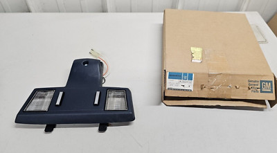 GENUINE GM 20604560 READING LAMP LIGHT ROOF 1985-1991 LESABRE Delta 88 Royale