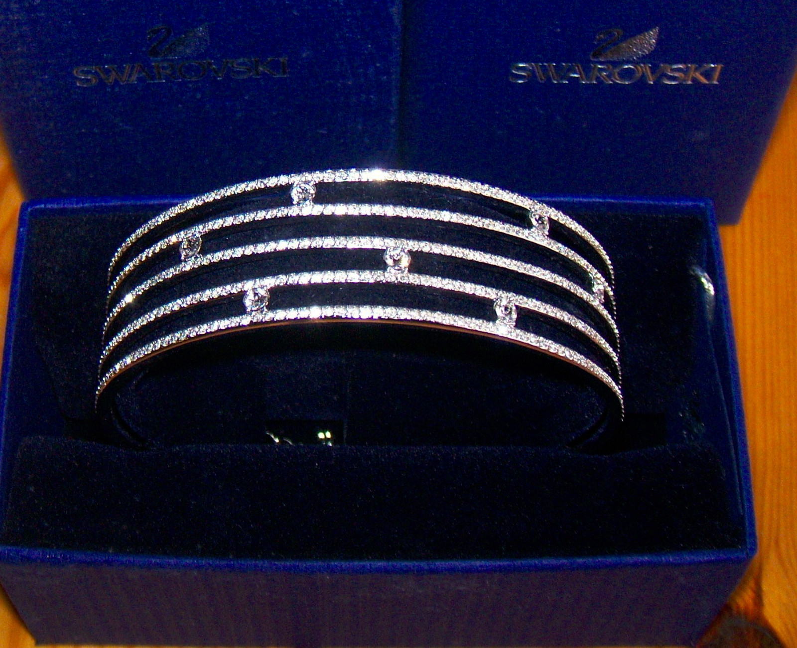 Swarovski Creativity Bangle 5191918 - image 9