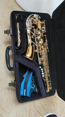 Yamaha YAS-200ADII Advantage Standard Eb Alto Saxophone hard strap