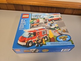 LEGO CITY 60023- Lego City Starter Set Retired 2013 New