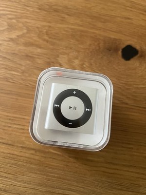 Apple iPod Shuffle 2 GB NEU/OVP 4. Generation A1373 MP3 Musikspieler Silber