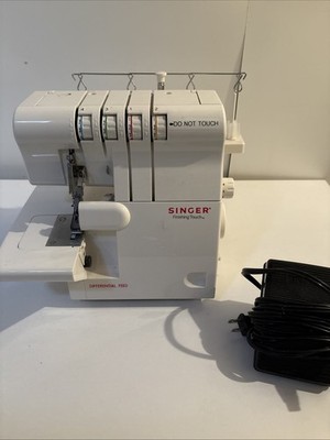 Singer 14SH654 Mechanical Sewing Machine