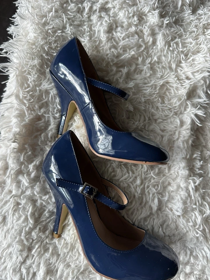 Colección Journee Tacones Mary Jane Charol Azul 7 Foto 2 de 3