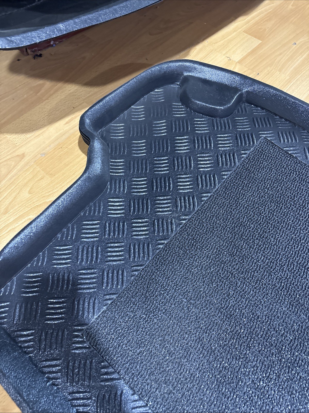 Nissan Terrano 5 door 1992 - 2004 Heavy Duty Boot Liner - Rezaw-Plast 101010 image 6