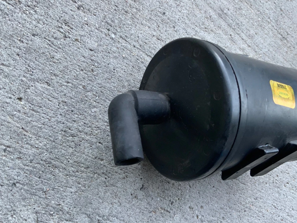 Harley-Davidson Heritage Softail 2000-2006 FLSTCI Evap Canister 27042-84A Foto 3 de 4