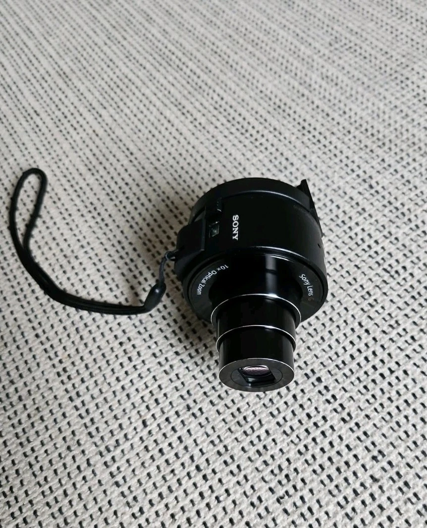 Sony Cyber-shot DSC QX10 10-19.9x Optical Zoom Digital Cameras for