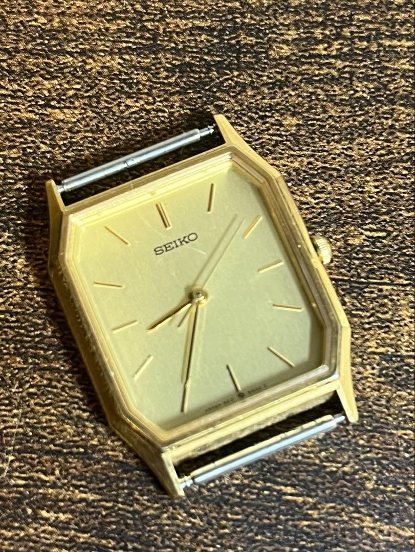 Seiko 5E31-5A00 men's quartz watch pre-owned with minor wear