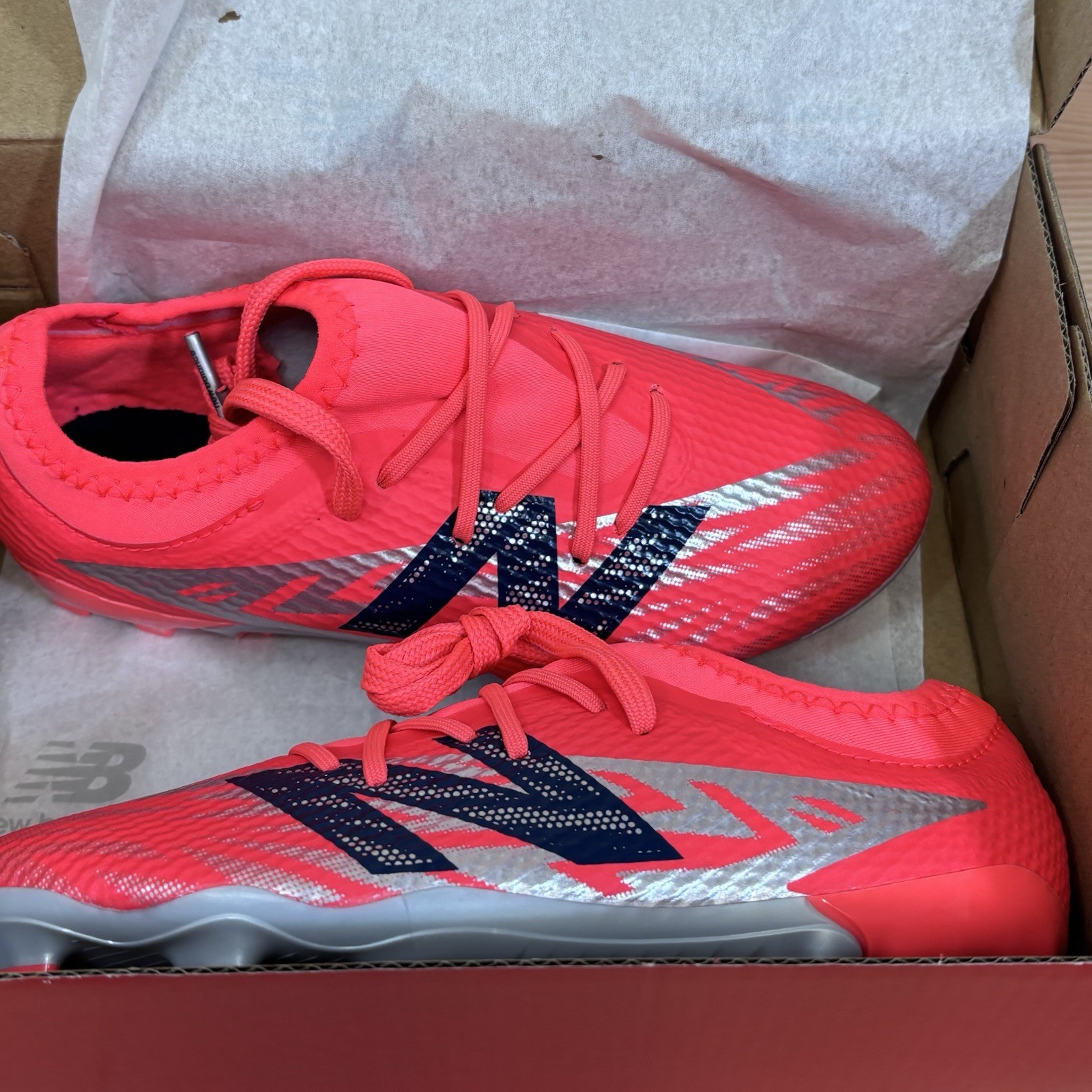 New Balance Kids' Furon Team JNR FG V8 Soccer Football Cleats Size 1.5 3