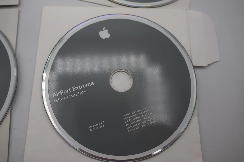 Apple iBook G4 Mac OS 10.3 Install DVD's 2Z691-455-A and os 4.1 Airport Extreme - Image 3 of 4