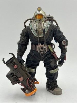 Neca 2009 Bioshock 2 Big Daddy Subject Omega  7'' Action Figure With Gun