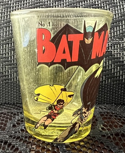 Set Of 3 DC Batman & Superman Shot Glasses - Picture 6 of 16