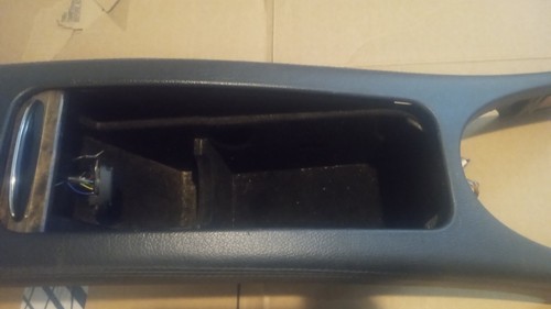 2005-09 Mercedes E320 E350 E500 E550 E55 W211 Center Console Storage Compartment - Picture 15 of 23