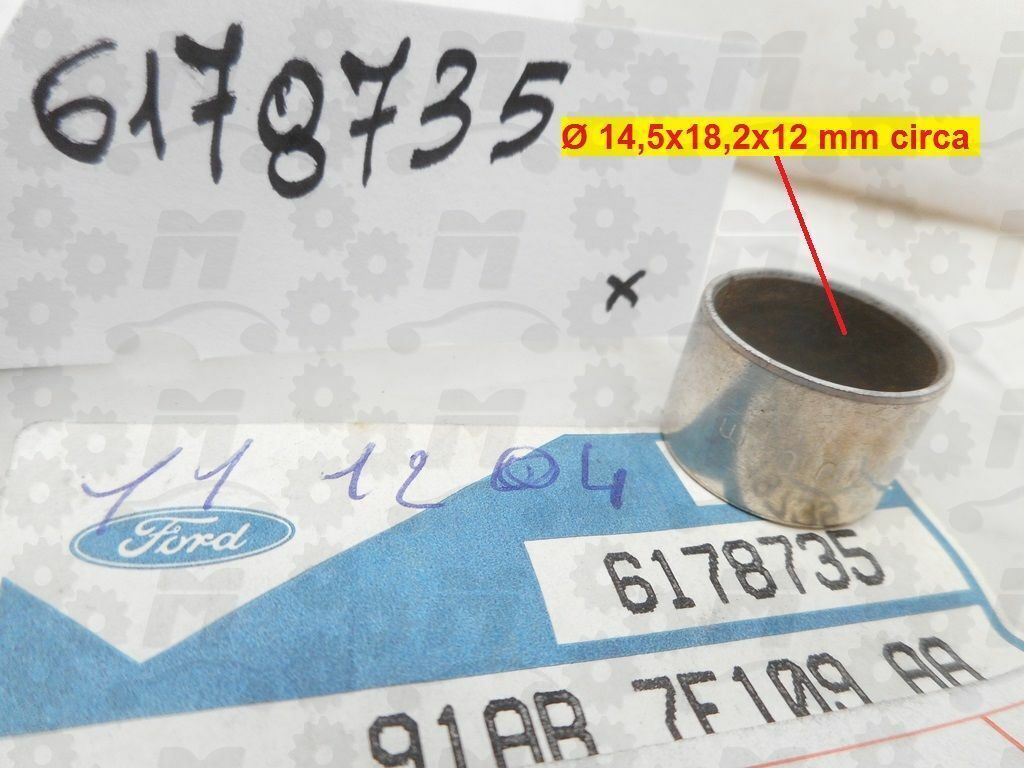 Sheet metal bushing mounted in the lower part of the clutch release