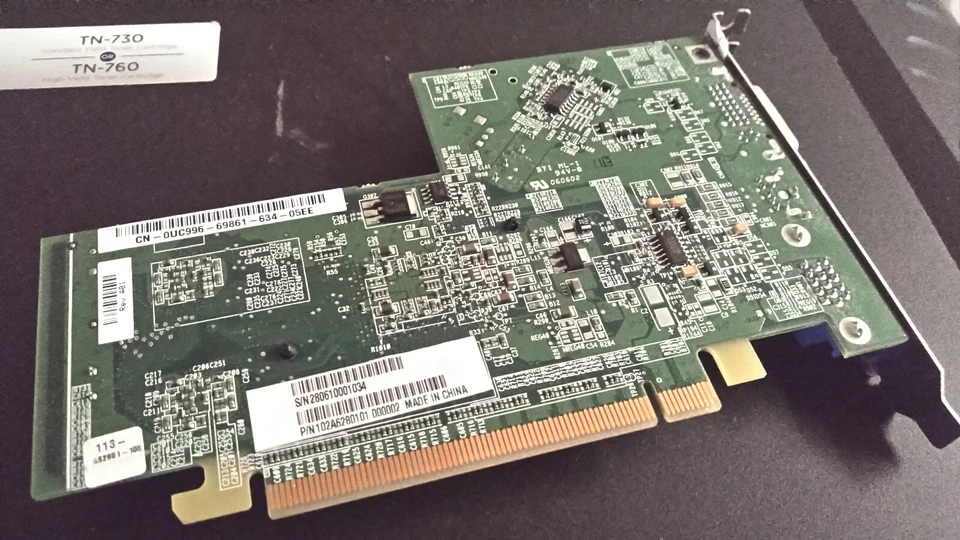 {ATI} Radeon X300 PCIe Video-Card {0UC996} - Image 3 of 4