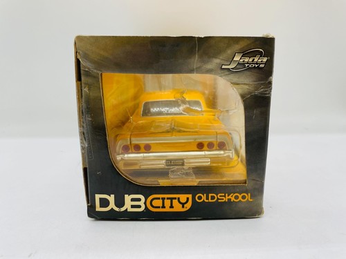 Jada toys 1/24 Chevy Impala 1964 Dub City 705368 - Foto 7 di 21