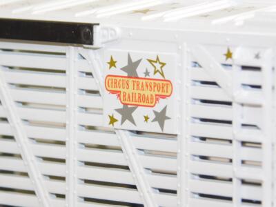 K-Line K643-5301 CTRX Circus Transport Railroad Animal Stock Car