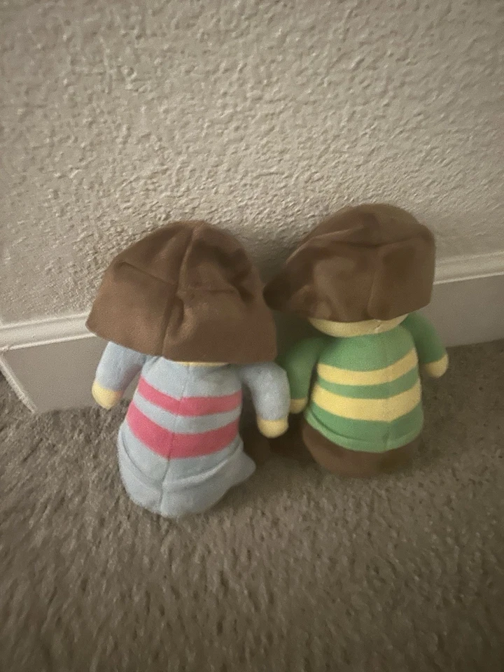 "Juego de 2 Peluches Mexicanos Undertale Frisk Y Chara 8"" Bootleg Hecho en México" Foto 3 de 3